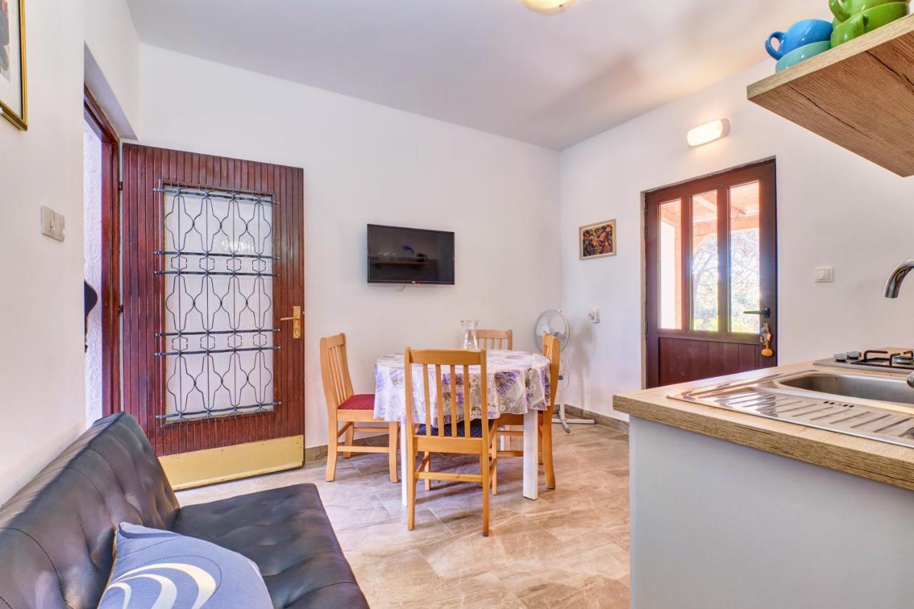 Eco Secluded Apartments Zabodarski Cunski Ngoại thất bức ảnh