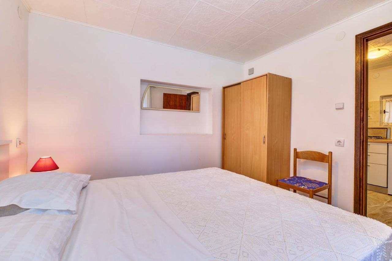 Eco Secluded Apartments Zabodarski Cunski Ngoại thất bức ảnh