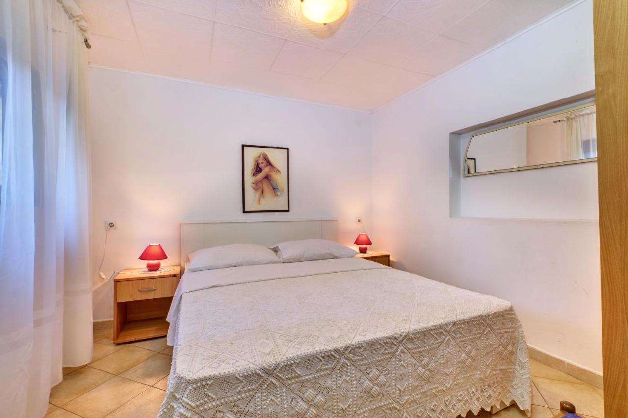 Eco Secluded Apartments Zabodarski Cunski Ngoại thất bức ảnh